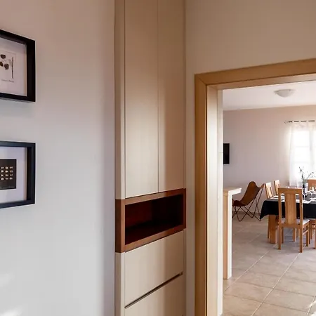 Seafront Endless View Villa Blato (Korcula)