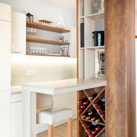 Seafront Endless View Villa *