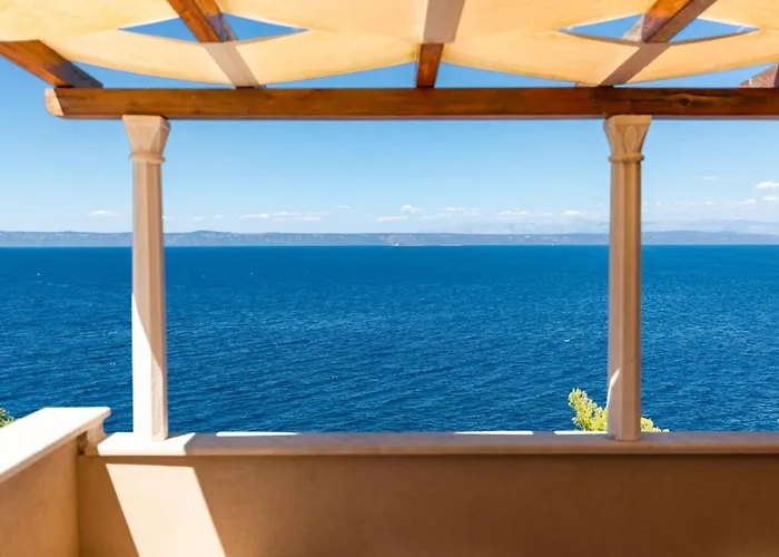 Seafront Endless View Willa *