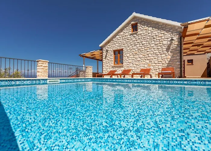 Willa Seafront Endless View *